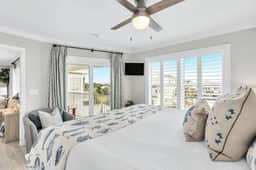 SeasideChateau - Image 2